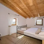 Poji Villa