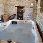 Villa Poji